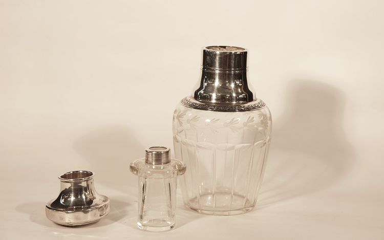 Bouteille en cristal et argent massif 