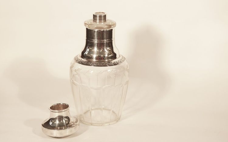 Bouteille en cristal et argent massif 