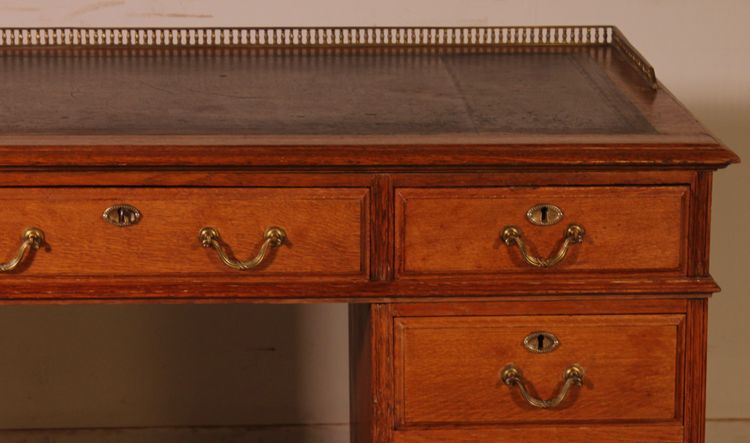 Bureau à Caissons En chêne 19° Siècle