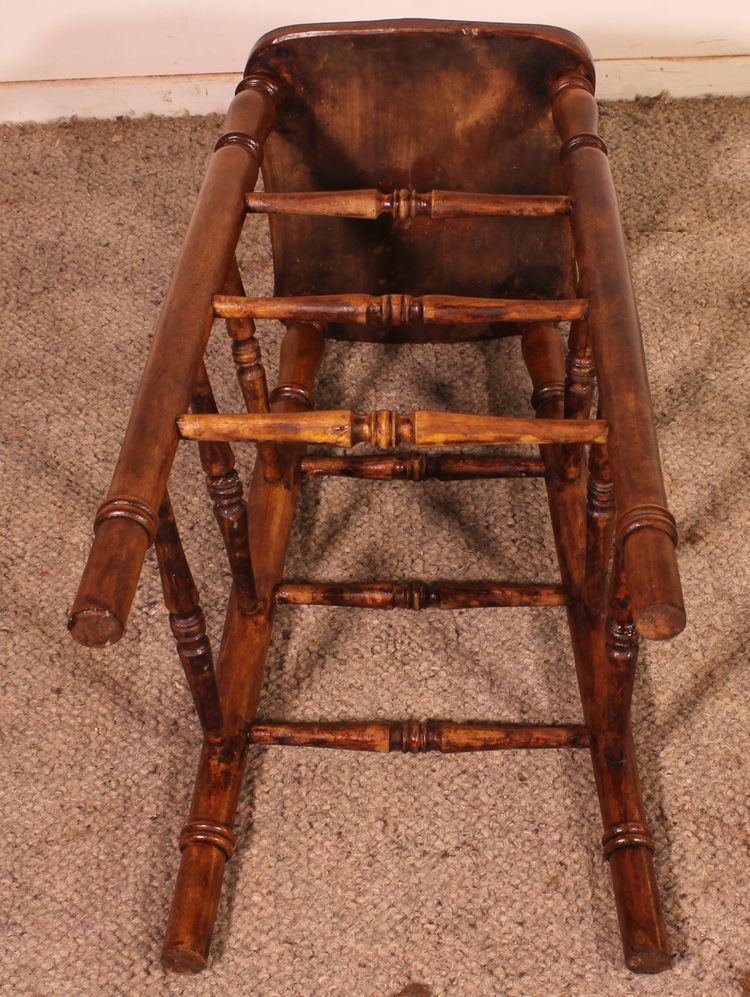 tabouret haut de bar en orme du 19° siècle