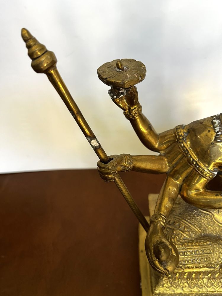 Bronze statue of Brahma, Thai divinity