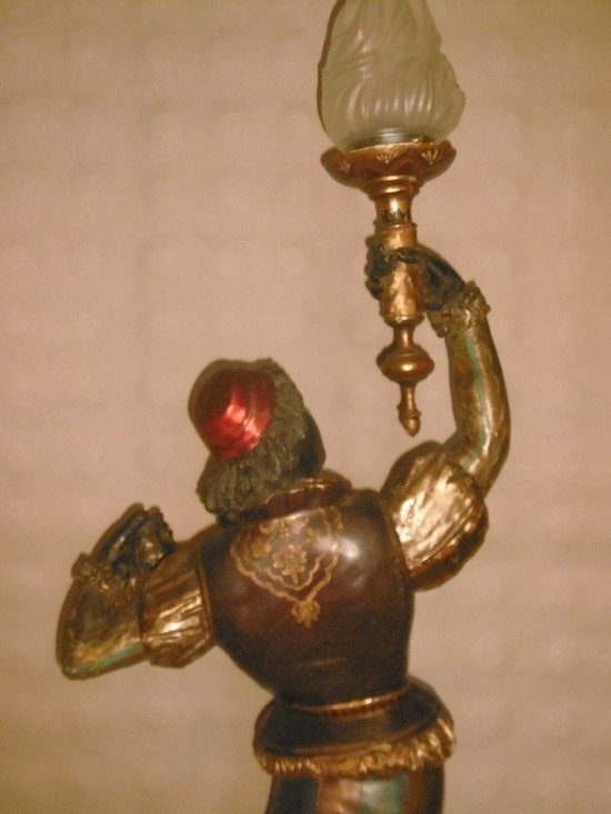 Venezianischer Fackelhalter