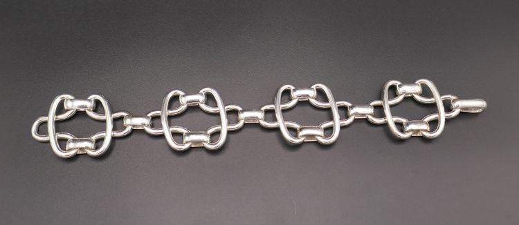 Important Vintage Silver Bracelet, Invisible Clasp.