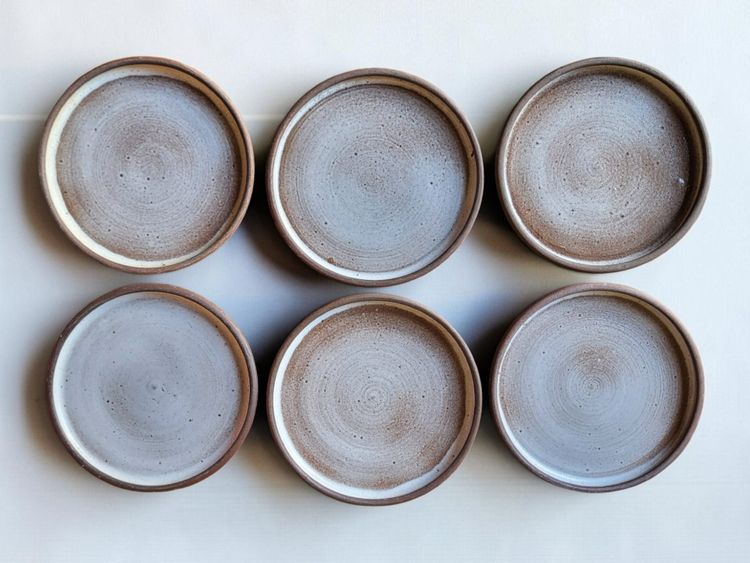 6 assiettes en grès de Ratilly / J&N Pierlot / Puisaye 