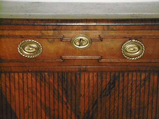 Meuble entre deux 18ème