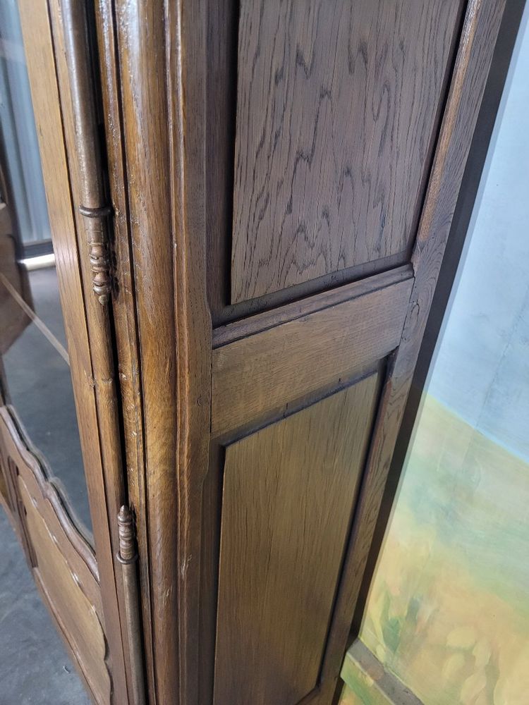 Kleines, geschnitztes Eichenbücherregal