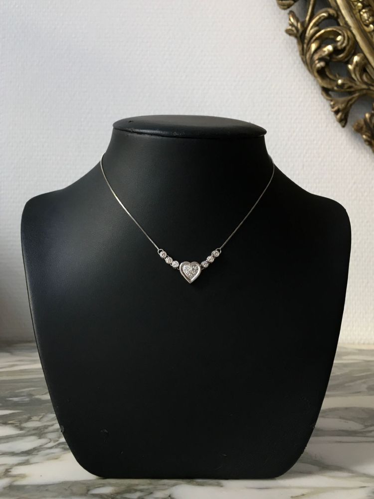 Collier coeur en or blanc 18K et diamants