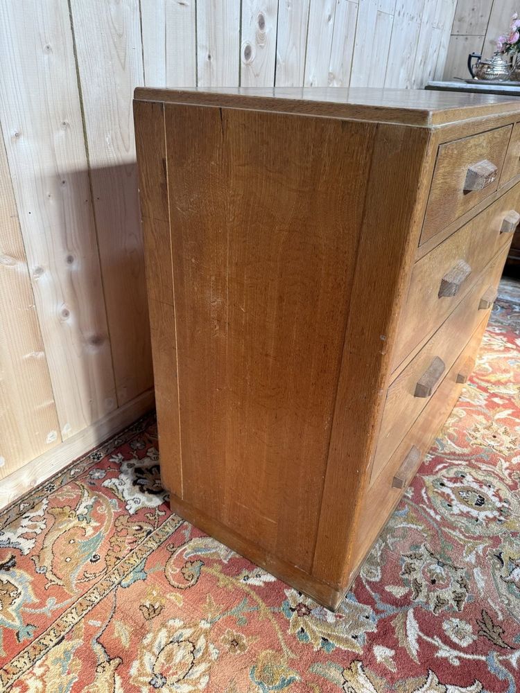 Commode en chêne massif époque 1950