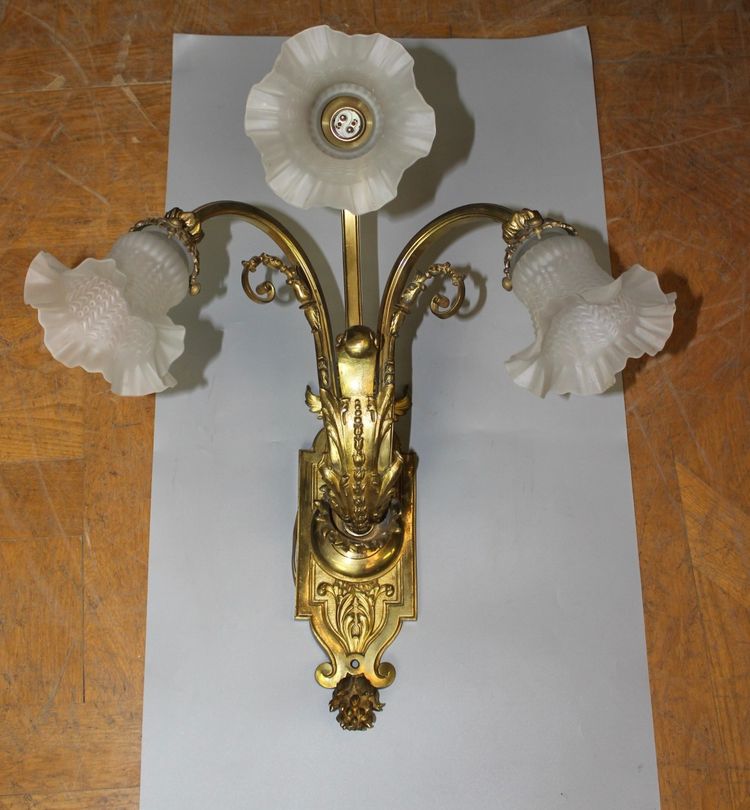 Pair of Napoleon III wall sconces in gilt bronze