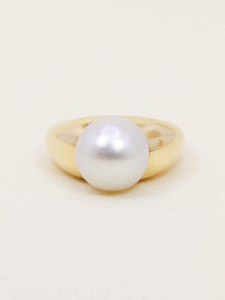 TECLA Gelbgold-Ring im Bandstil mit Knopfperle