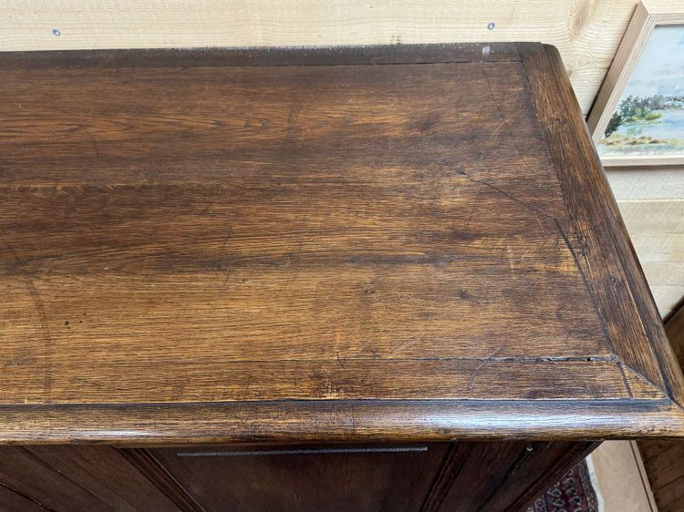 Early 20th century oak sideboard with three doors