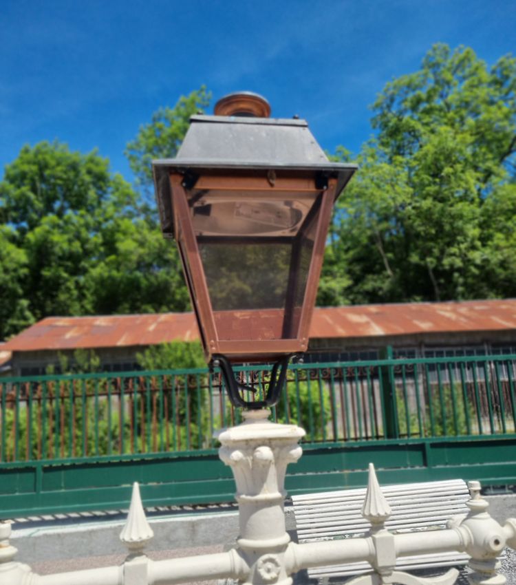 19th century streetlights