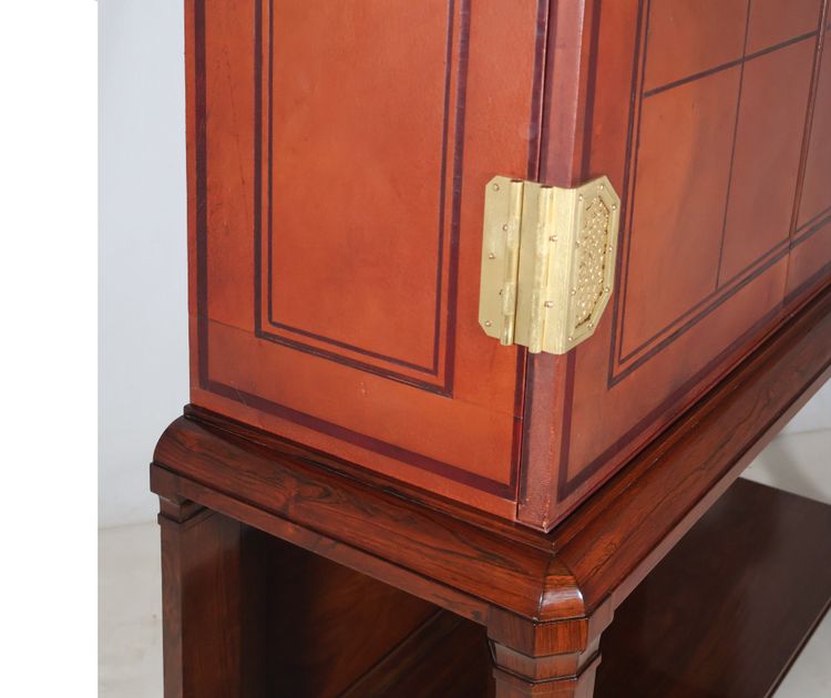 Palisanderschrank aus der Art-déco-Zeit, bezogen mit Leder