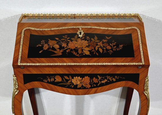 Bureau de Dame en Bois Précieux, style Louis XV, époque Napoléon III – 2ème moitié du XIXe