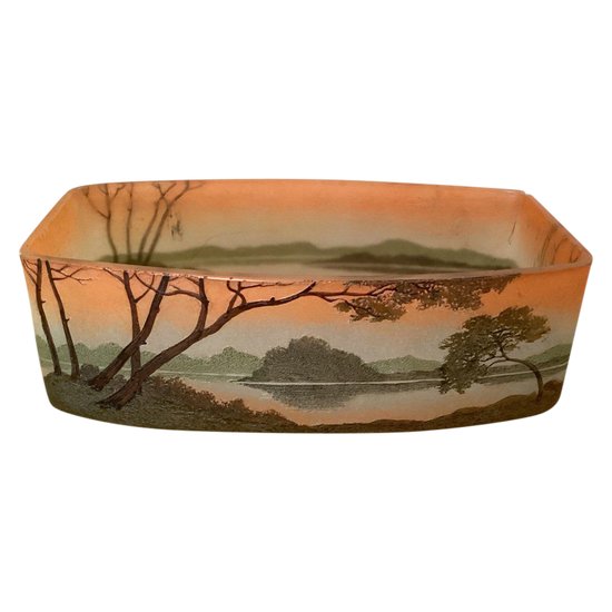 Planter signed Legras