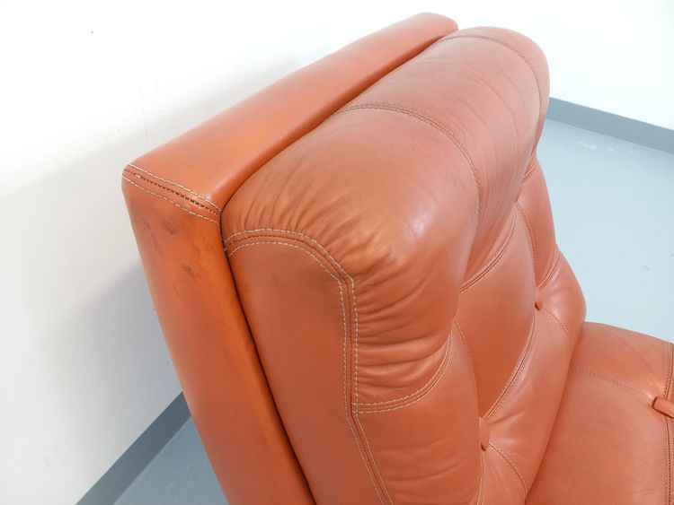 Fauteuil chauffeuse style Roche Bobois vintage en chrome et cuir tuile des années 70