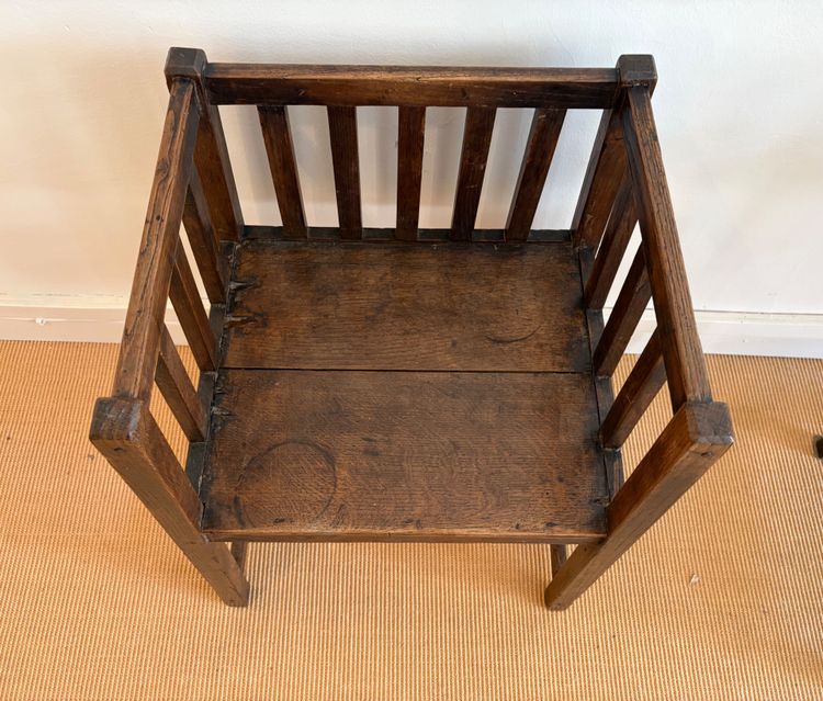 PAIR OF ARTS AND CRAFTS ARMCHAIRS, CIRCA 1940.