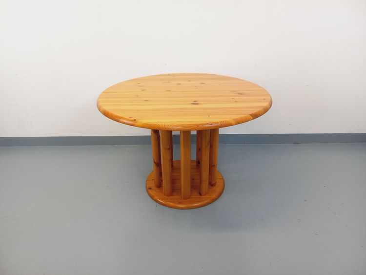 Table à manger ronde scandinave vintage style Rainer Daumiller en pin des années 60 70 avec rallonge