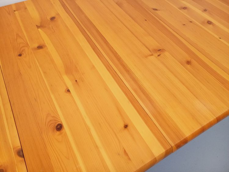 Table à manger ronde scandinave vintage style Rainer Daumiller en pin des années 60 70 avec rallonge