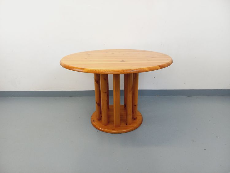 Table à manger ronde scandinave vintage style Rainer Daumiller en pin des années 60 70 avec rallonge