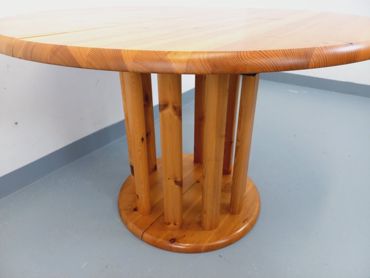 Table à manger ronde scandinave vintage style Rainer Daumiller en pin des années 60 70 avec rallonge