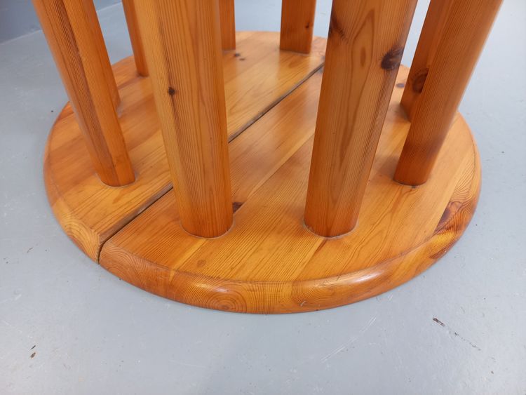 Table à manger ronde scandinave vintage style Rainer Daumiller en pin des années 60 70 avec rallonge