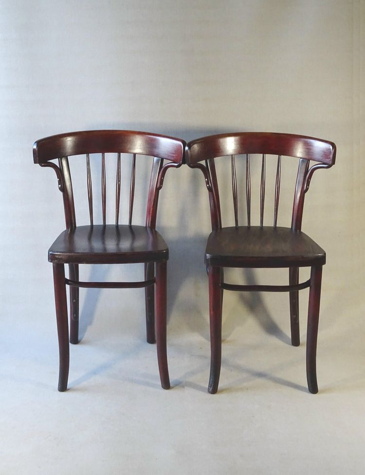 Paire de chaises Thonet bistrot Art déco 1925  modéle N° A429