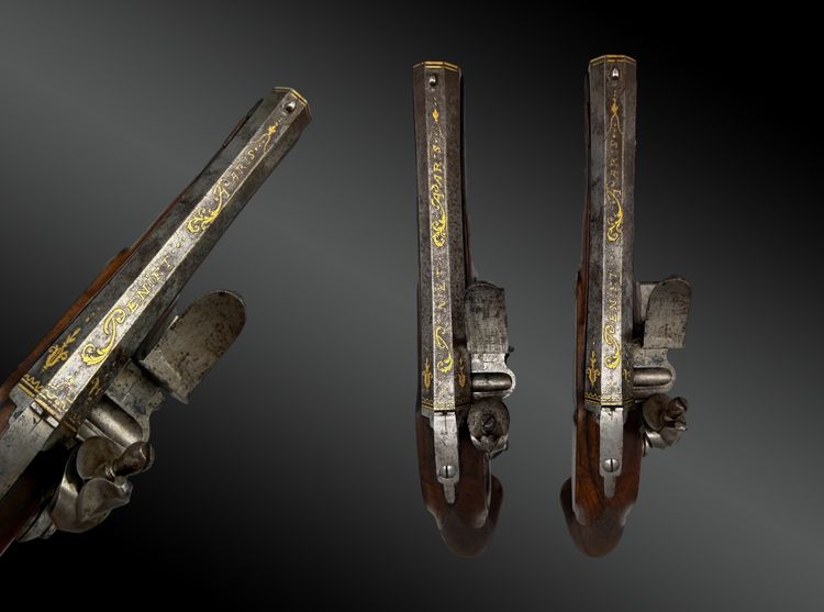 PAIRE DE PISTOLETS À SILEX SIGNÉE PENIET, PARIS FRANCE – VERS 1805 