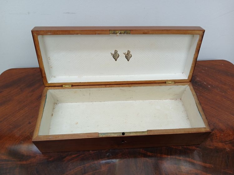 Attractive Spa wood box.