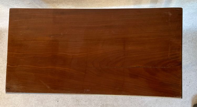 Tavolo da gioco con piano velato