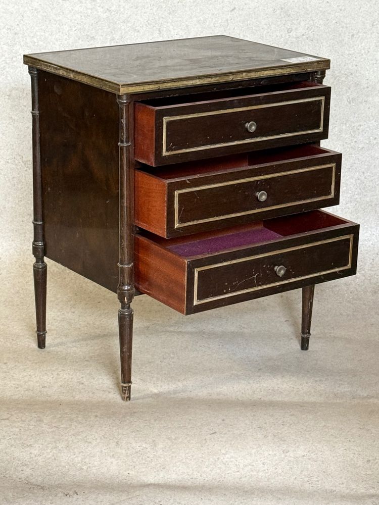 Petite commode 3 tiroirs