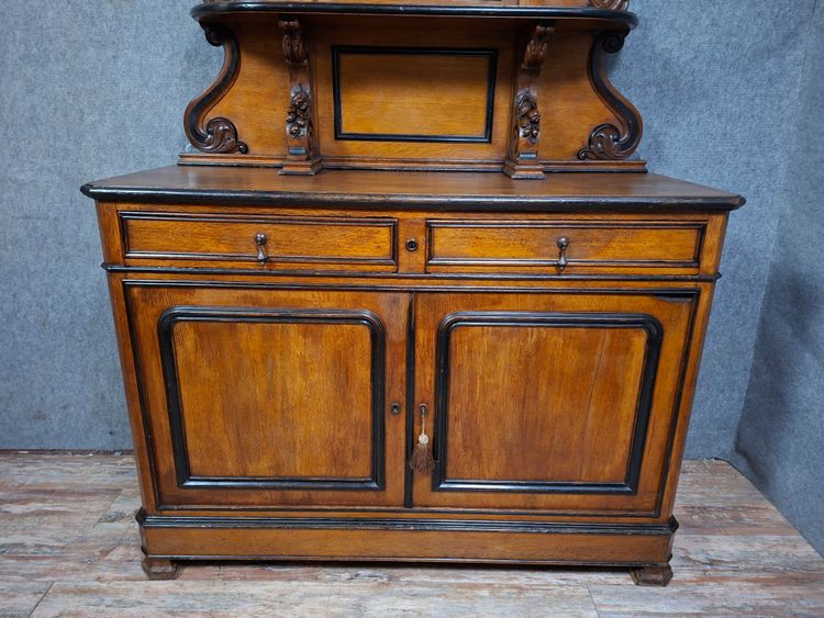 Credenza Saint-Hubert in rovere e legno annerito , opera francese della fine del XIXᵉ
