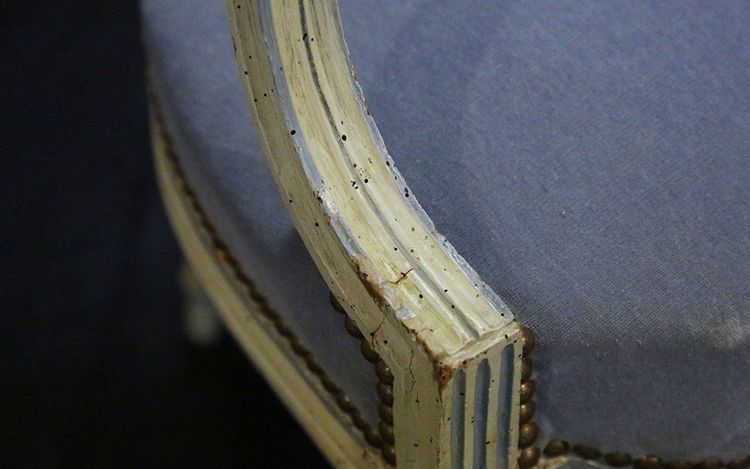 Poltrona Directoire, patina bianca XVIIIᵉ secolo
