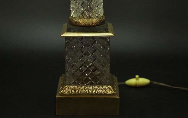 Lampe en verre ciselé  Années 1950 