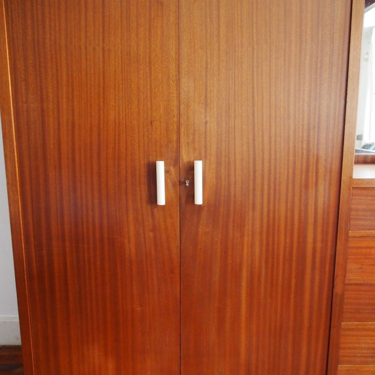 Armoire  1930 en acajou