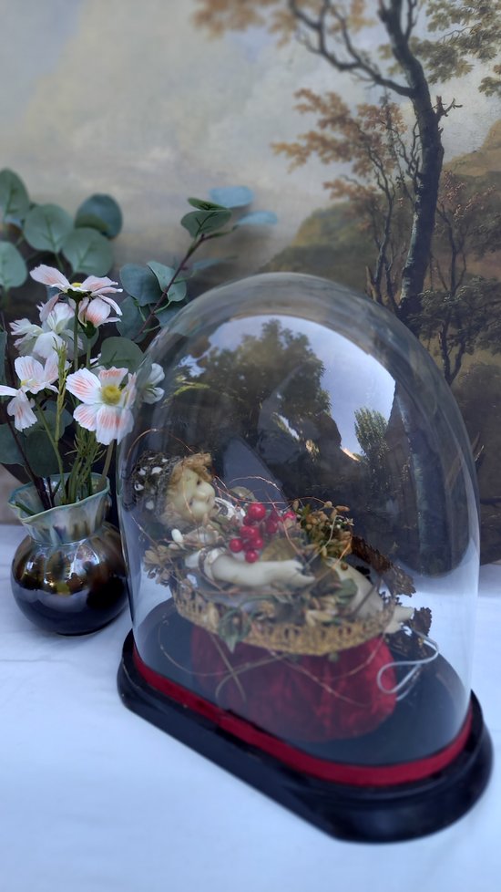 Globe de mariée XIXème  avec personnage