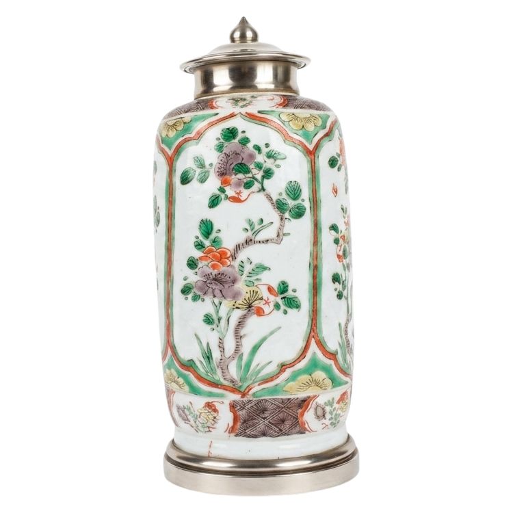 Vase Rouleau en Porcelaine "Famille Verte" – Chine, Époque Kangxi (1662-1722)