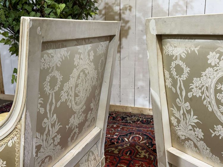 Coppia di poltrone in stile Luigi XVI degli anni '60
