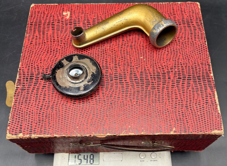 CHILDREN'S PHONOGRAPH
