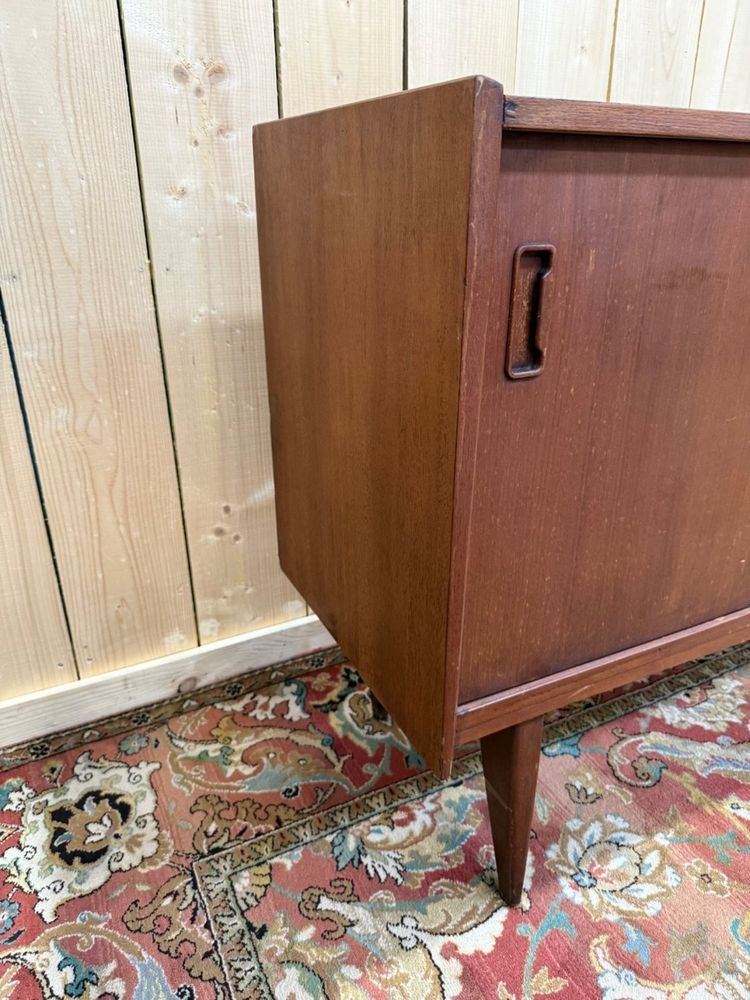 Scandinavian Danish Style Sideboard – Solid Teak and Veneer – 1960s