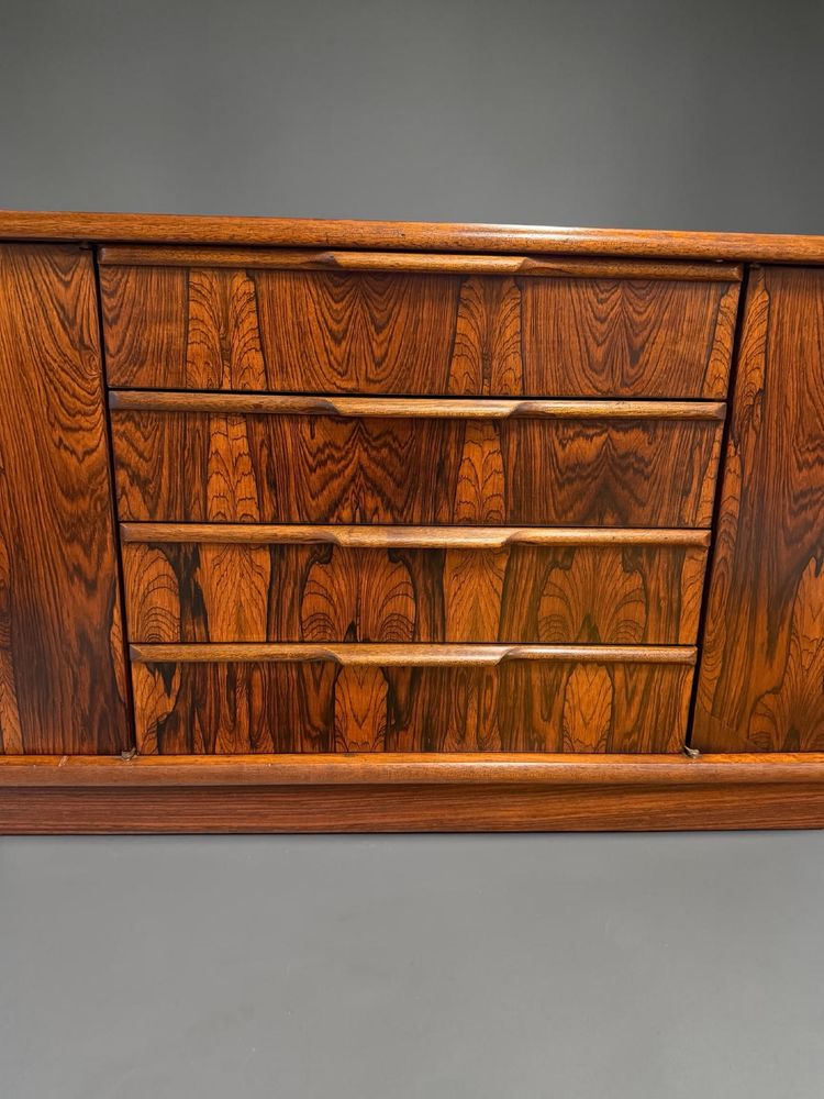 Skandinavische Anrichte aus Rio-Palisander, um 1960, 230 cm