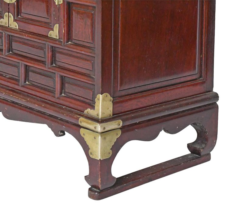 Cabinet à hauteur d'appui Tansu coréen 