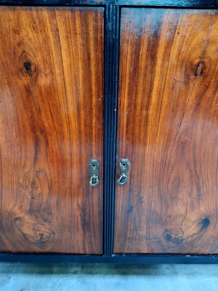 Vitrine / Sideboard im Art-Déco-Stil aus Palisanderholz und geschwärztem Holz