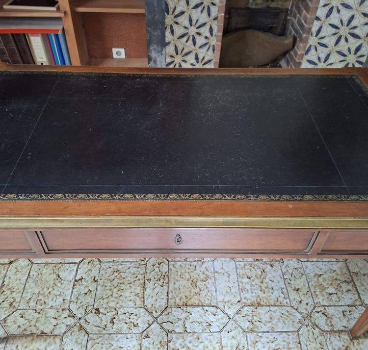 Large Parisian Flat Center Desk with Pull-Out Drawers, Louis XVI Style, Mahogany and Gilt Bronze, 19th Century