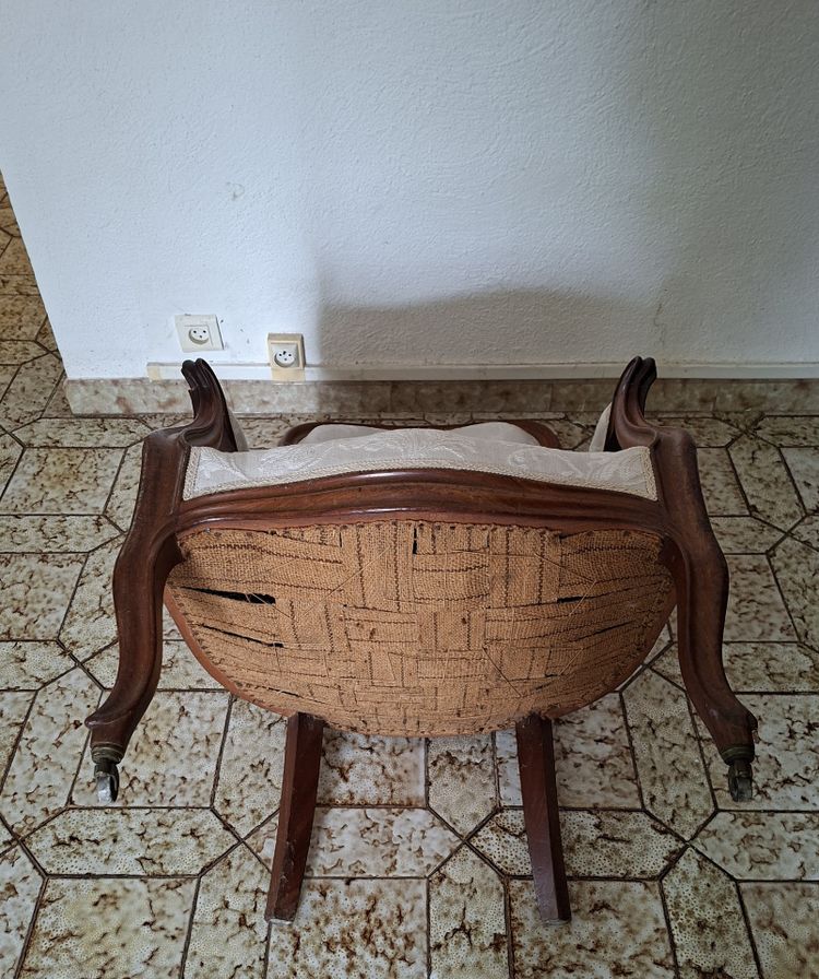 Fauteuil Cabriolet Louis-Philippe en Acajou – XIXe siècle