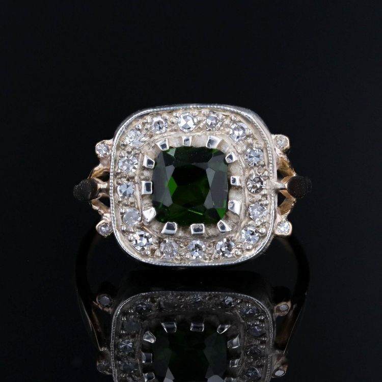 Bague péridot et diamants ancienne