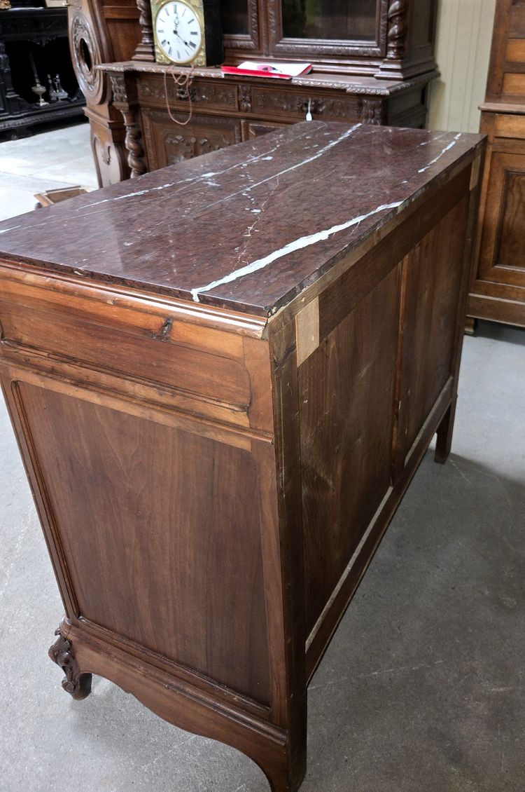 Commode provençale en noyer – Dessus marbre rouge - époque fin XIXeme
