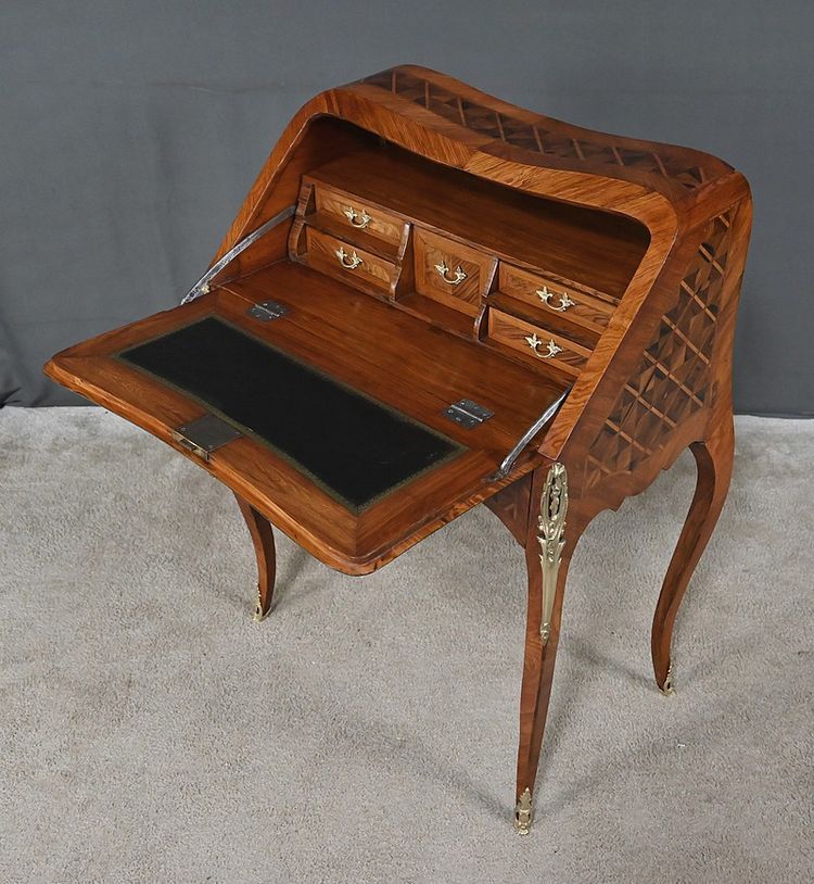 Petit Bureau de Dame en Marqueterie - 1ère partie XXe