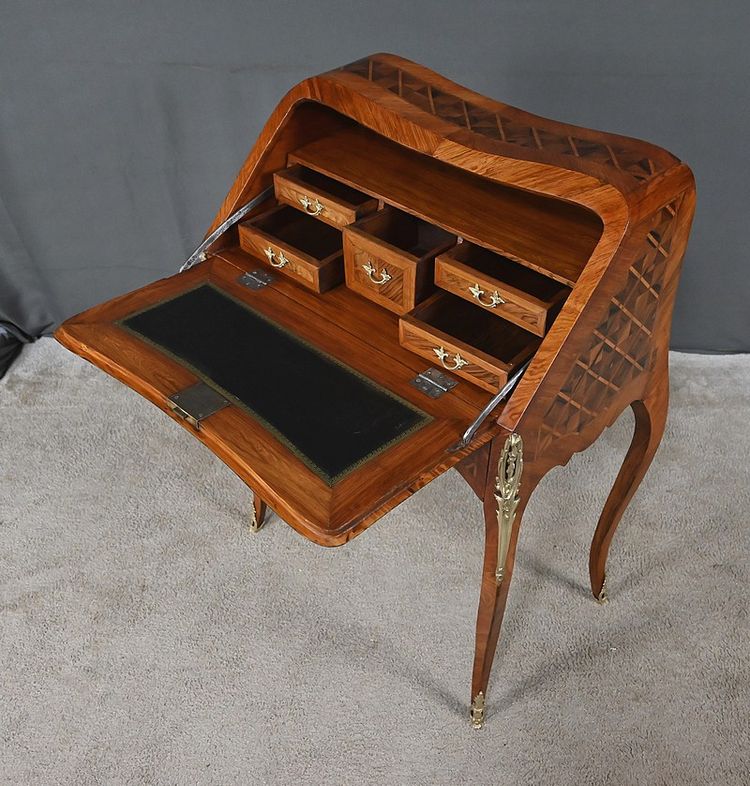 Petit Bureau de Dame en Marqueterie - 1ère partie XXe