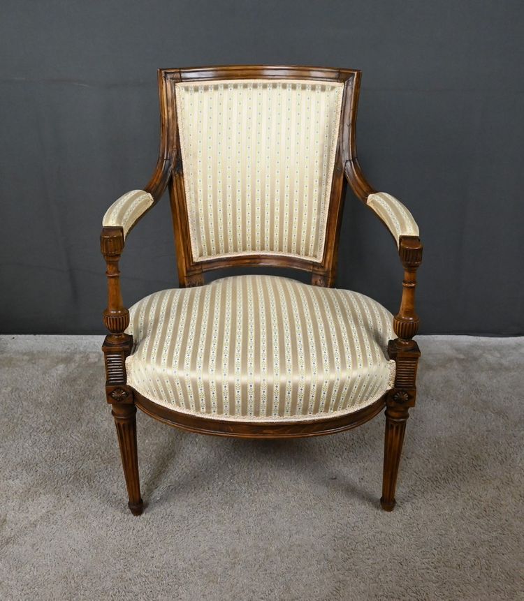Fauteuil Cabriolet en Hêtre, époque Louis XVI - 2ème partie XVIIIe